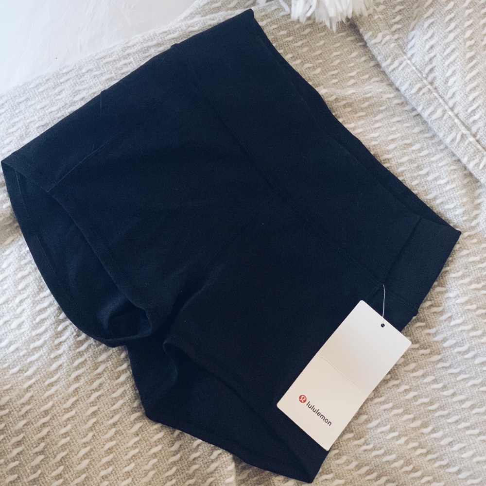 Lululemon workout spandex